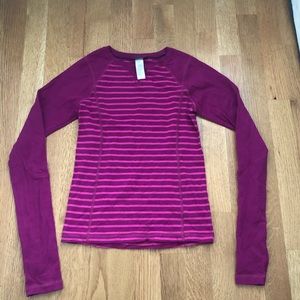 maroon ivivva top